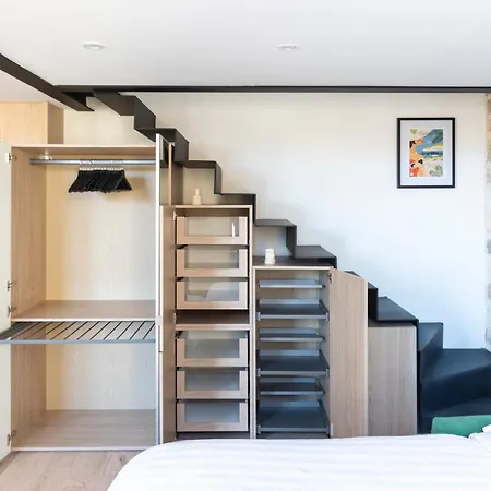 Duplex Centre Lumineux Et Calme Daire Cannes