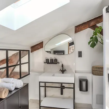 Daire Duplex Centre Lumineux Et Calme *